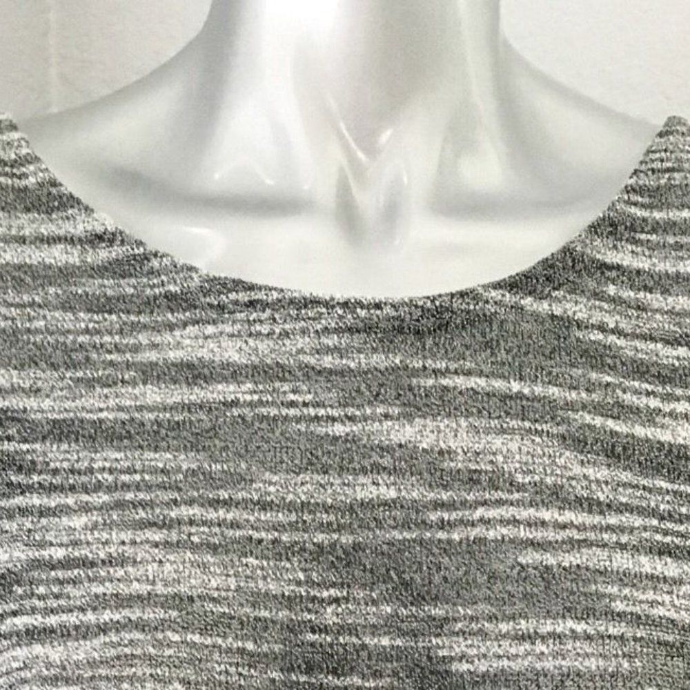 𝅺olive & Oak Sheer Marled High Low LS Top. Dolman Sleeves. Scoop Neck. - Picture 2 of 9